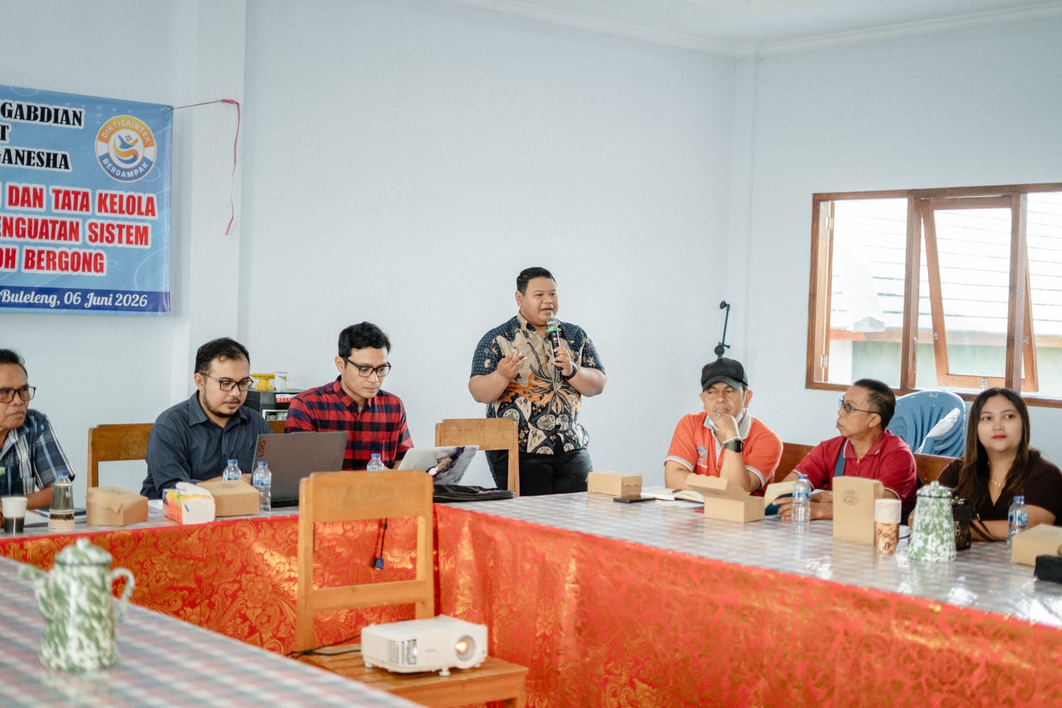 Pengabdian Kepada Masyarakat - Desa Por Bergong